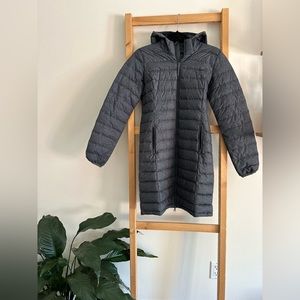 Aritzia puffer jacket, grey, size XS